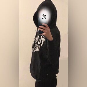 University of Toronto Black Hoodie